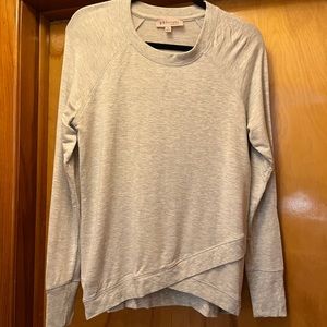 Asymmetric Hem Pullover